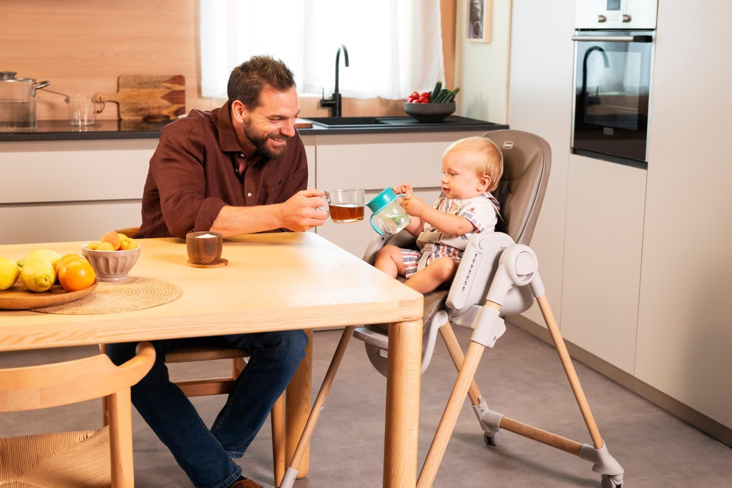 Polly Armonia Chaise Haute Bebé Évolutive, pour Enfants de 0 Mois à 40 kg, 9 Niveaux de Hauteur, 3 Positions d'Inclinaison, Repose-Pieds Réglables, Pliage compact, 4 Roues, Rouge Polly Armonia Rouge