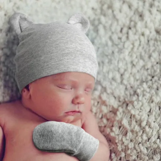 DRESHOW Bonnets de Naissance et Moufles de Protection Bébé Gants Bonnet Nouveau-né Bambin Doux Mignon Tricoté Chapeau 0-6 Mois, Taille Unique 4 Sets Ak01: Cotton Hats & Mittens