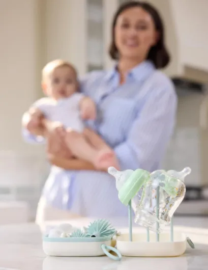 Goupillon Biberon Silicone｜Kit Nettoyage Voyage avec Brosse Tétine + Écouvillon + Boîte de Rangement｜Support Séchage Intégré｜Prêt pour Sortie Bébé​ LS001