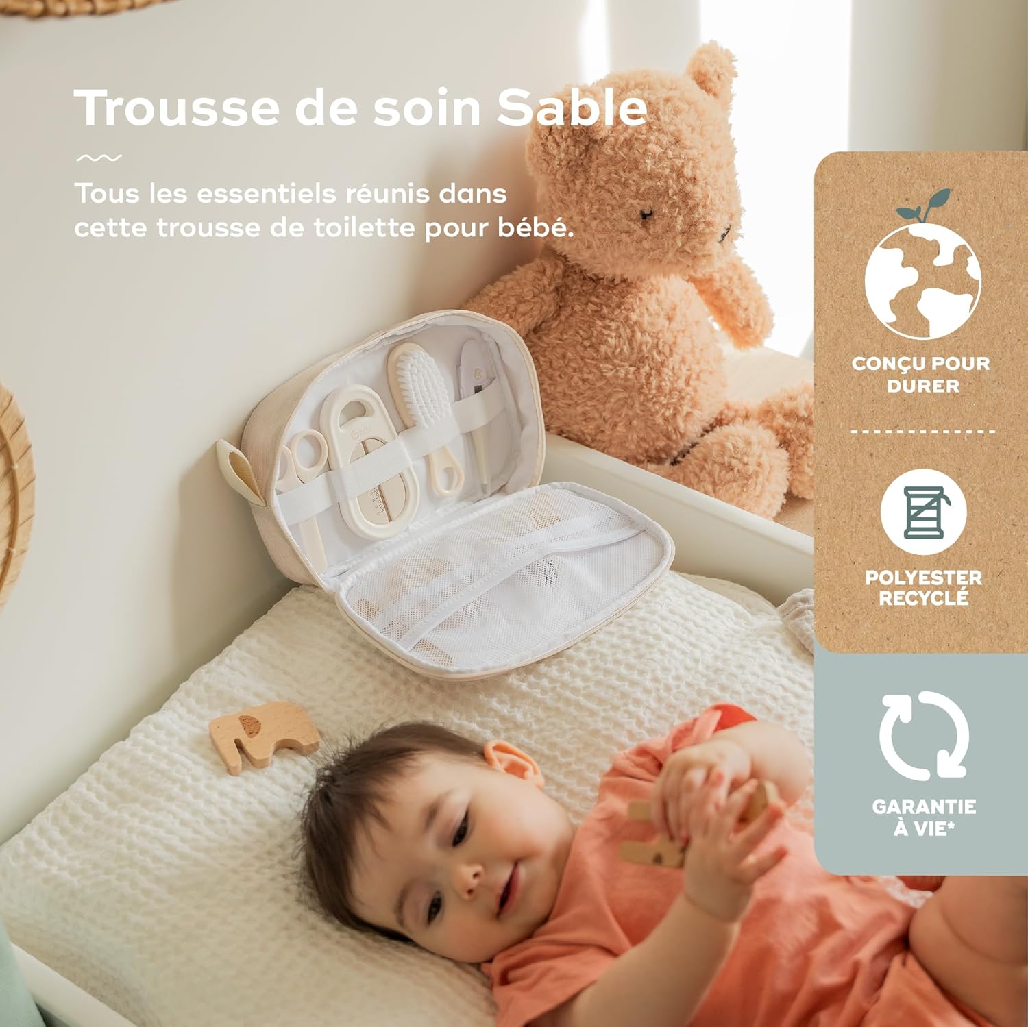 Trousse de Soin Bébé - Compacte & Nomade - Dès la naissance - 9 Accessoires Essentiels Soin de Bébé dont Brosse à Cheveux, Thermomètre digital, Thermomètre de bain, Petit Coupe Ongles, Sable