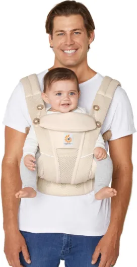 Porte-Bébé Ergobaby Omni Breeze pour nouveau-nés, de la naissance à 20,4 kg, porte-bébé ergonomique 4 positions en Mesh SoftFlex™ pour portage ventral, sur le côté et dans le dos (Natural Beige) Natural Beige Omni Breeze