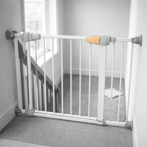 Barrière de sécurité enfant : les 4 points à regarder dans la notice avant de cliquer commander
