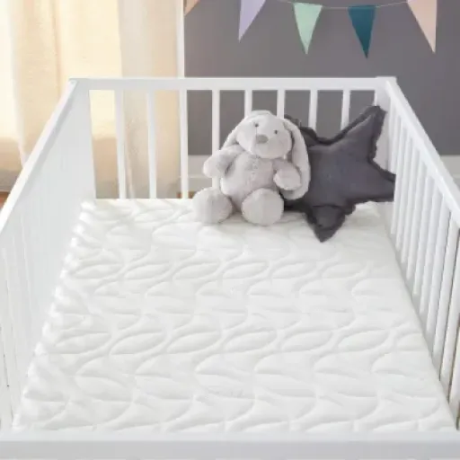 Test Babysom Matelas Bébé Bamboo 60x120 : un matelas simple, confortable et sans chichis pour le lit de bébé