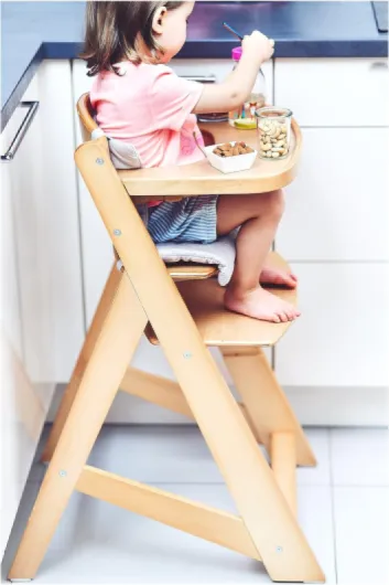 Moby-System Chaise Haute Bébé Évolutive en Bois - Réglable 12 Niveaux, Harnais à 3 Points, 2 Coussins et Plateau - Pour Enfants 6 Mois à 12 Ans (15 kg max) Chaise Haute - Plateau Amovible & Coussin