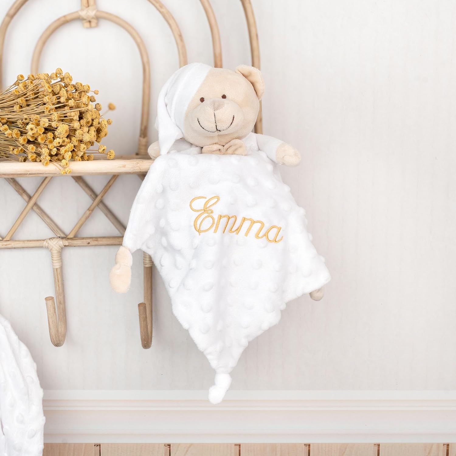Doudou personnalisé avec prénom pour bébé - Couleur Blanc - Doudou avec prénom brodé - Couverture avec Ours en Peluche - Finition veloutée Douce et Pois en Relief Doudou Blanc